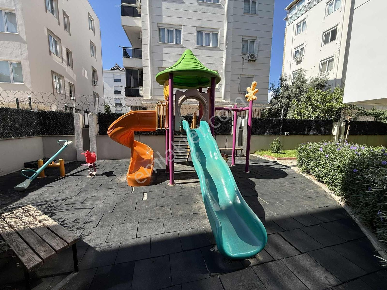 Ödüllü Sitede Full Eşyalı 2+1 — fotoğraf 30