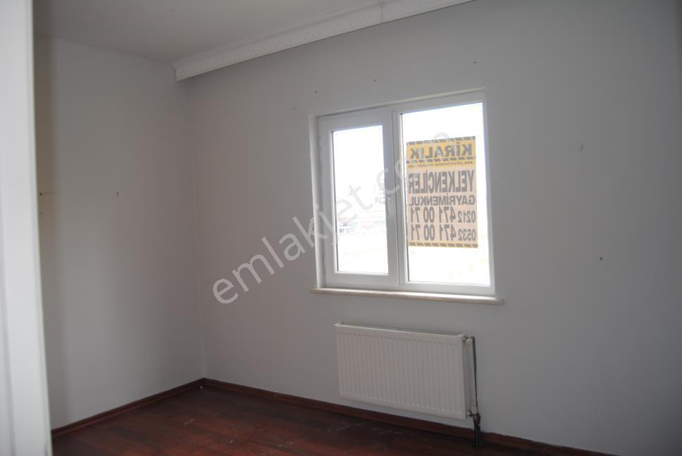 Halkalı Atakent Toki Menekşe Sitesinde 84m2 Arakat Satılık Daire — fotoğraf 10