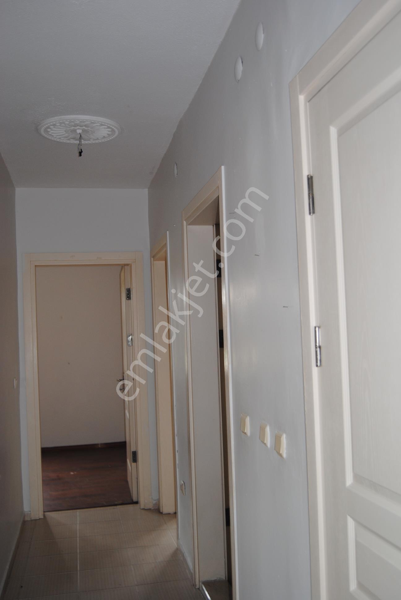 Halkalı Atakent Toki Menekşe Sitesinde 84m2 Arakat Satılık Daire — fotoğraf 20