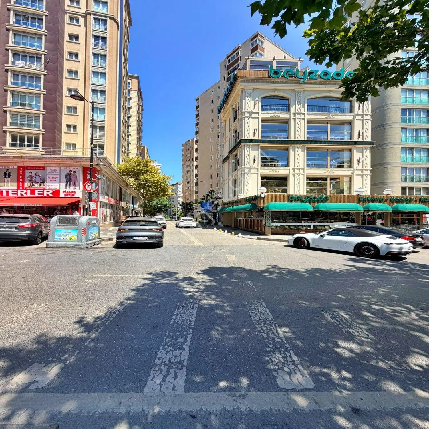 Cumhuriyet Mah'de Metrobüse 5'dk Satılık 3+1 Daire — fotoğraf 2