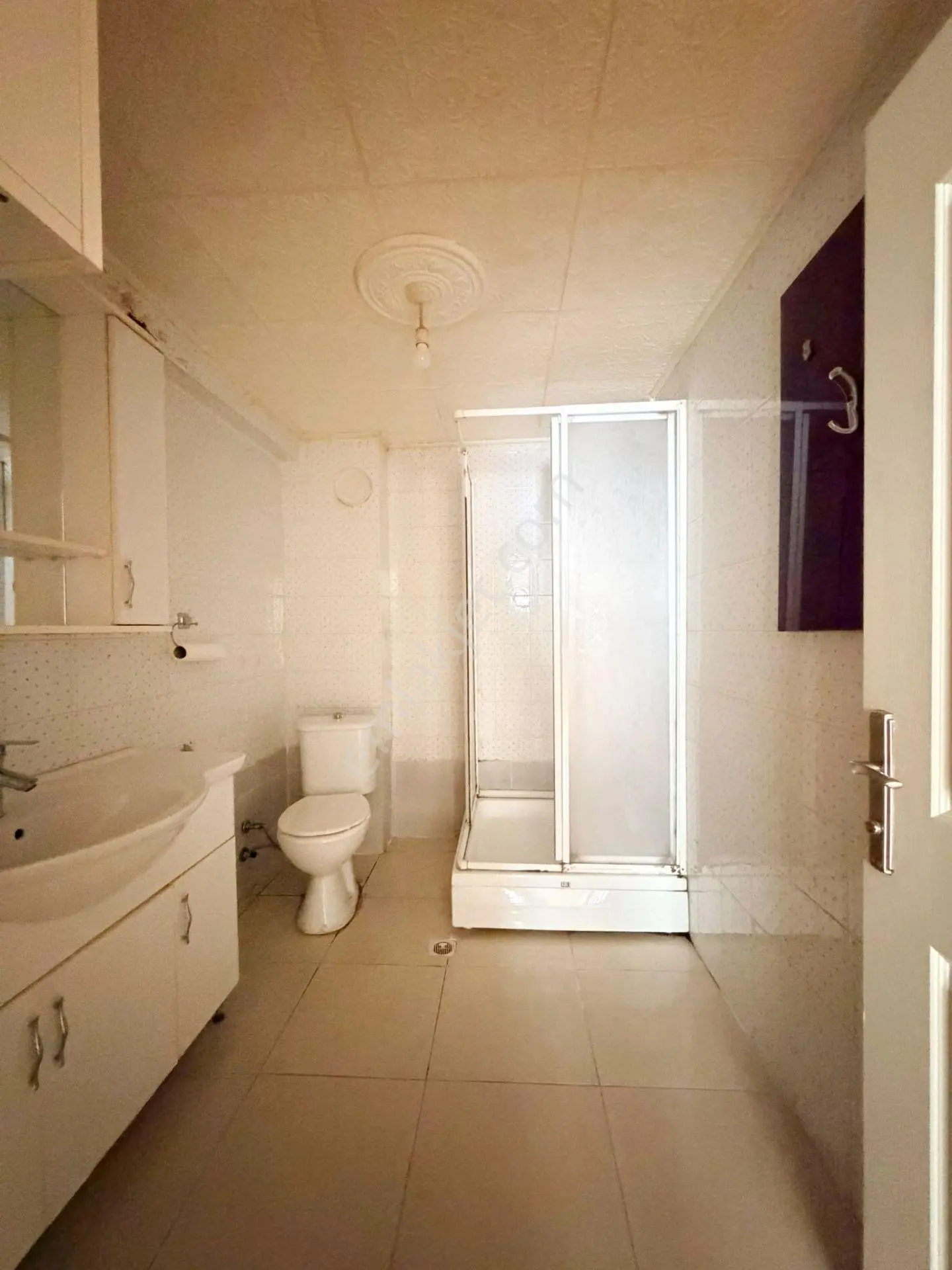 Cumhuriyet Mah'de Metrobüse 5'dk Satılık 3+1 Daire — fotoğraf 15