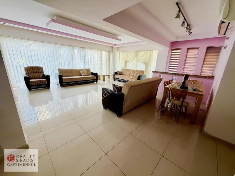 Güzelobada Sahile 500 Metre | Geniş Bahçeli | 3+1 Çift Banyo — fotoğraf 2