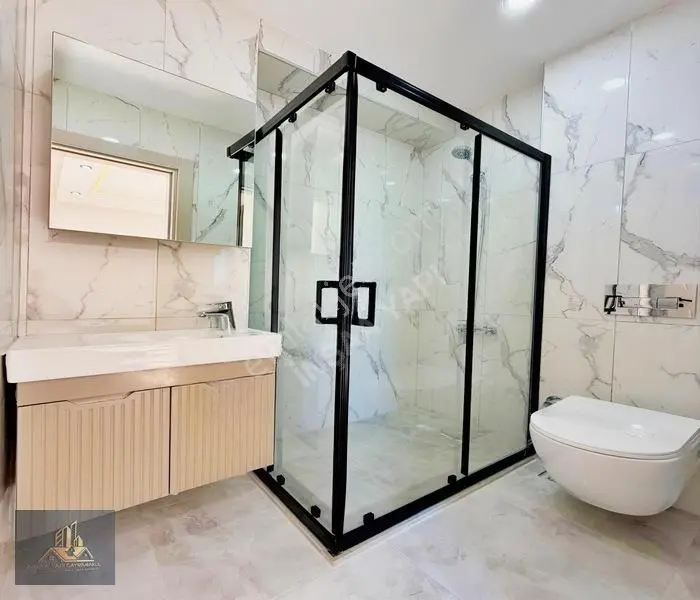 Beylikdüzü West Marina'da Satılık 3+1 Sıfır Daire Fırsatı — fotoğraf 17