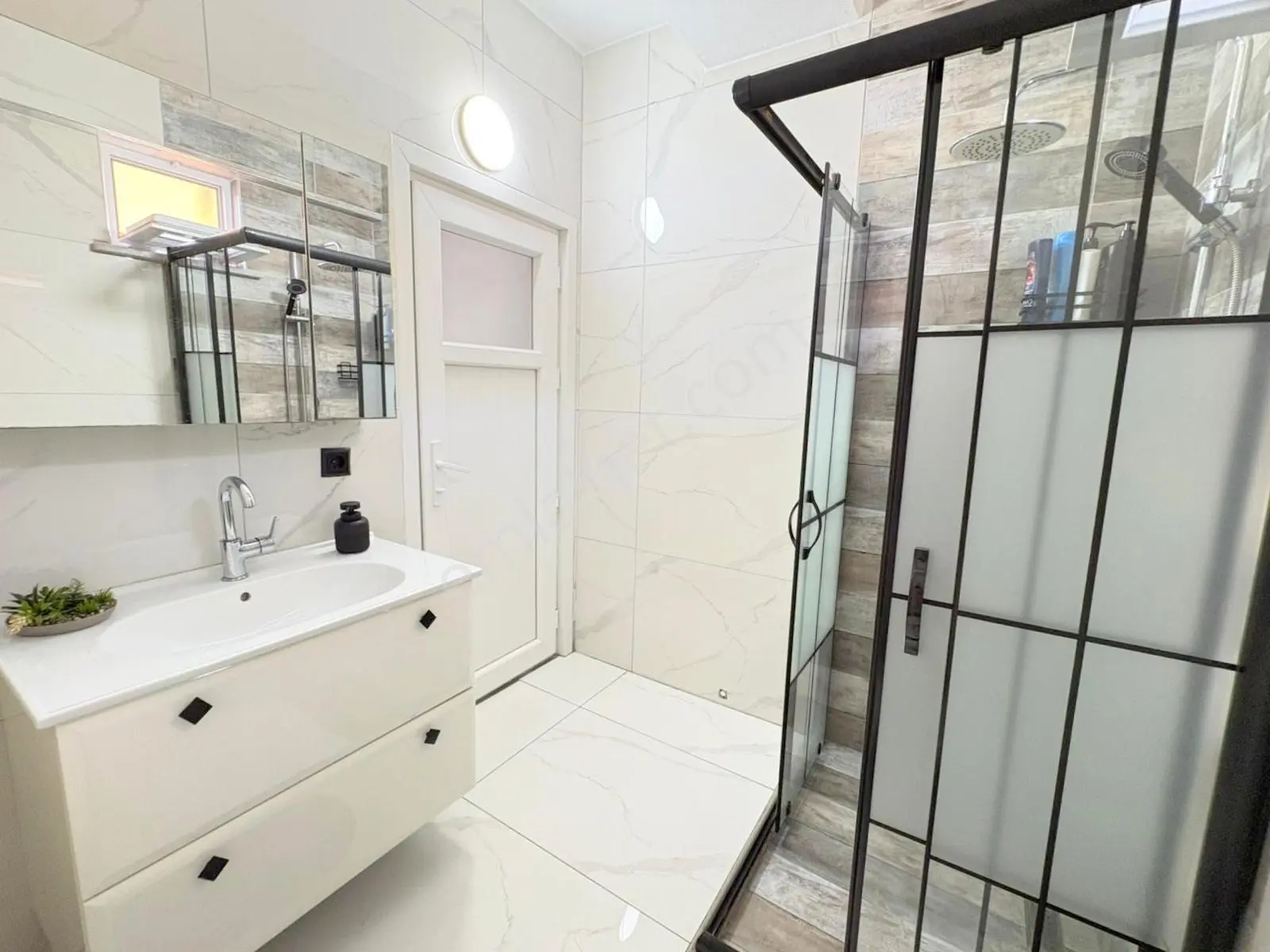 Mertcan'dan Hastane 5dk Metro 6dk İskanlı 2 Aileye Uygun Dubleks — fotoğraf 21