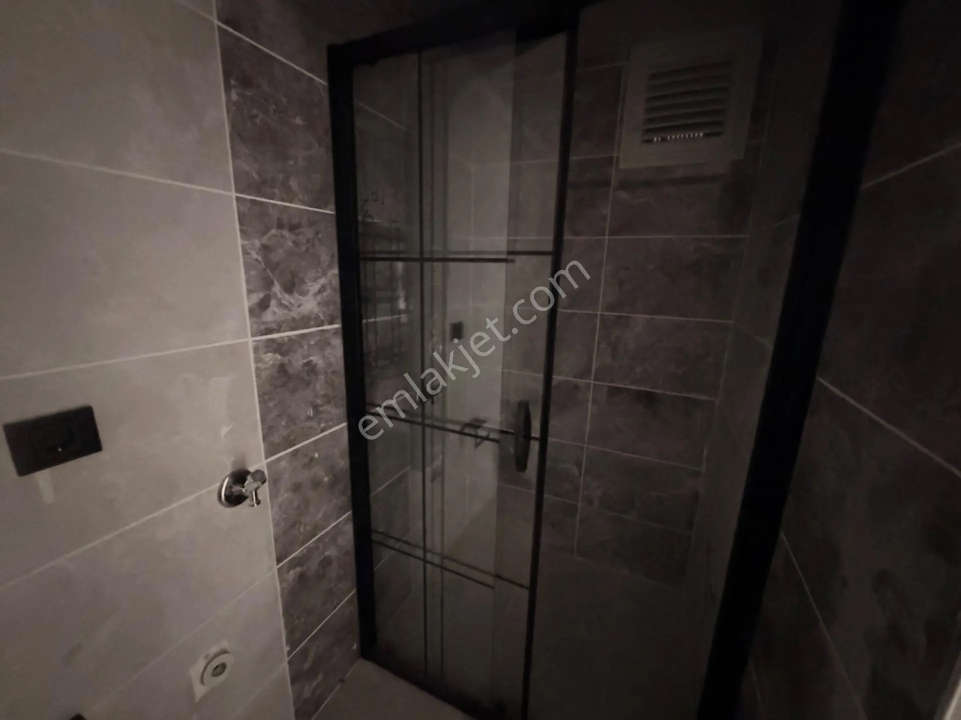 Wisrem Safranboludan Bağlarbaşında Satılık Konforlu 2+1 Daire — fotoğraf 33