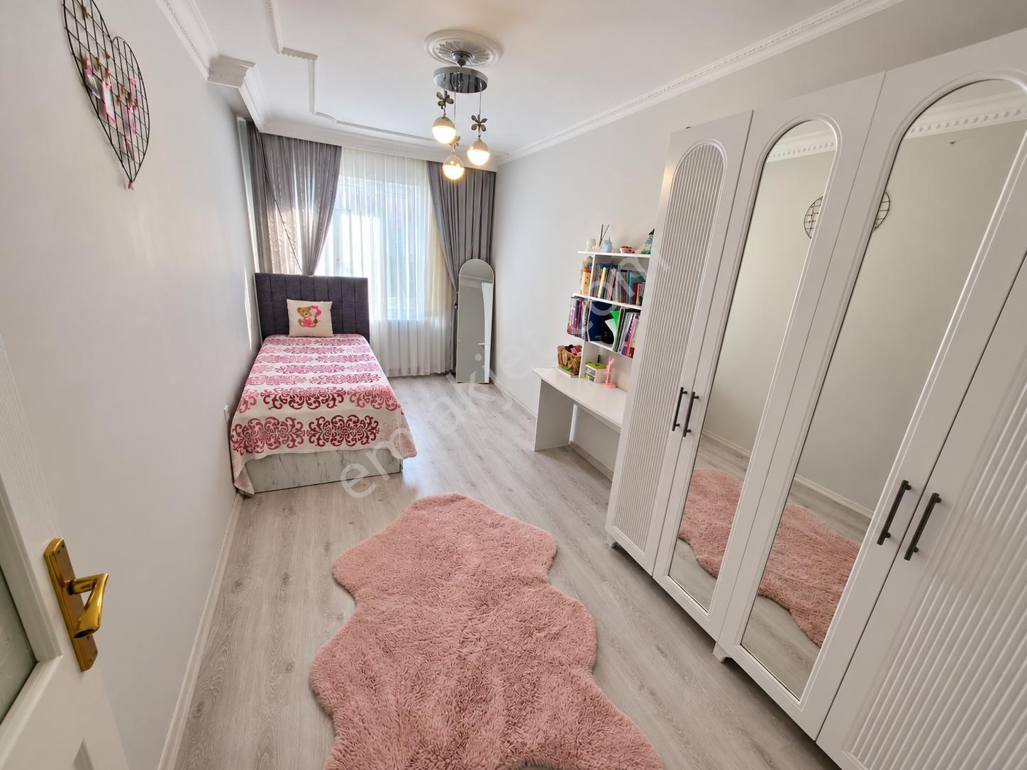 Esenyurt İnönü Mah. Full Tadilatlı Satılık 3+1 Daire — fotoğraf 10