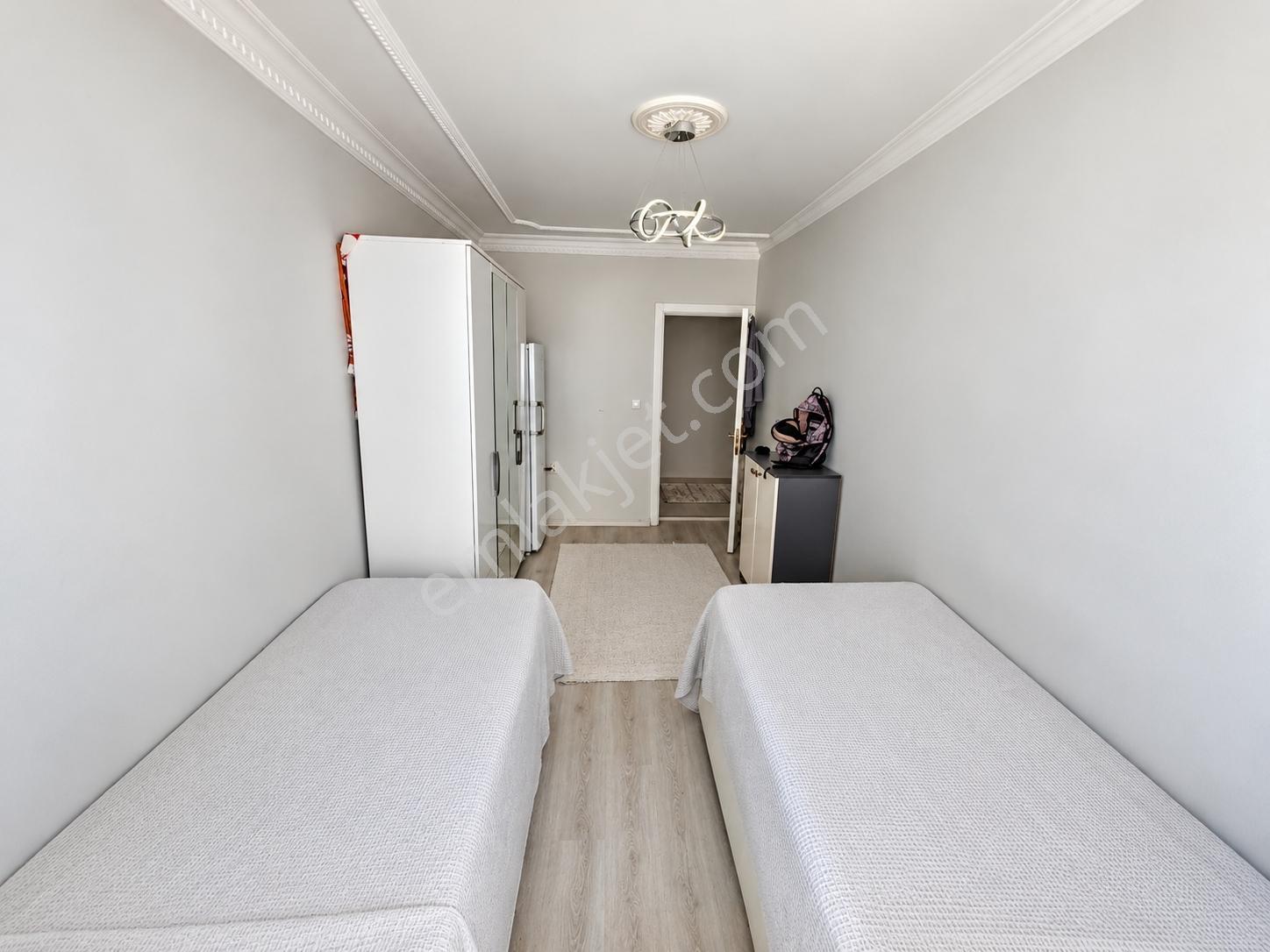 Esenyurt İnönü Mah. Full Tadilatlı Satılık 3+1 Daire — fotoğraf 13