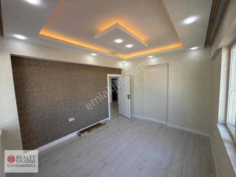Çağlayan'da Masrafsız Ara Kat 3+1 Daire — fotoğraf 21