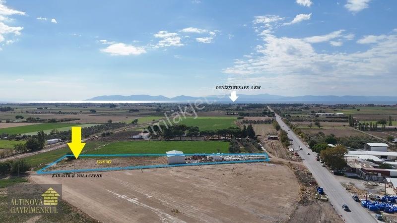 Altınova İskele Yolu Üzeri İmar Sınırında Fırsat Tarla