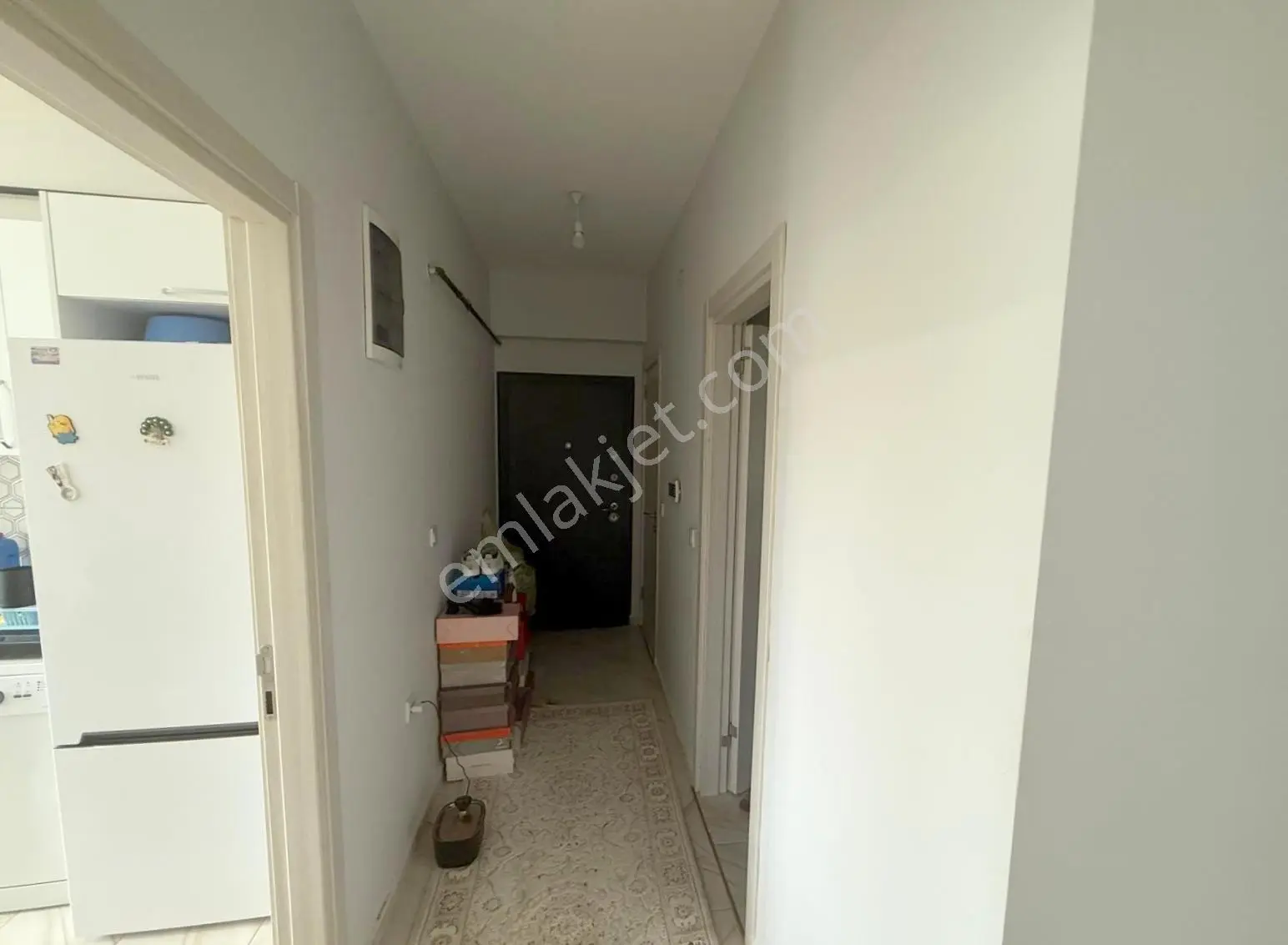 Mertcan'dan Güvenlikli Site İçi İskanlı Balkonlu Ara Kat 3+1 — fotoğraf 3
