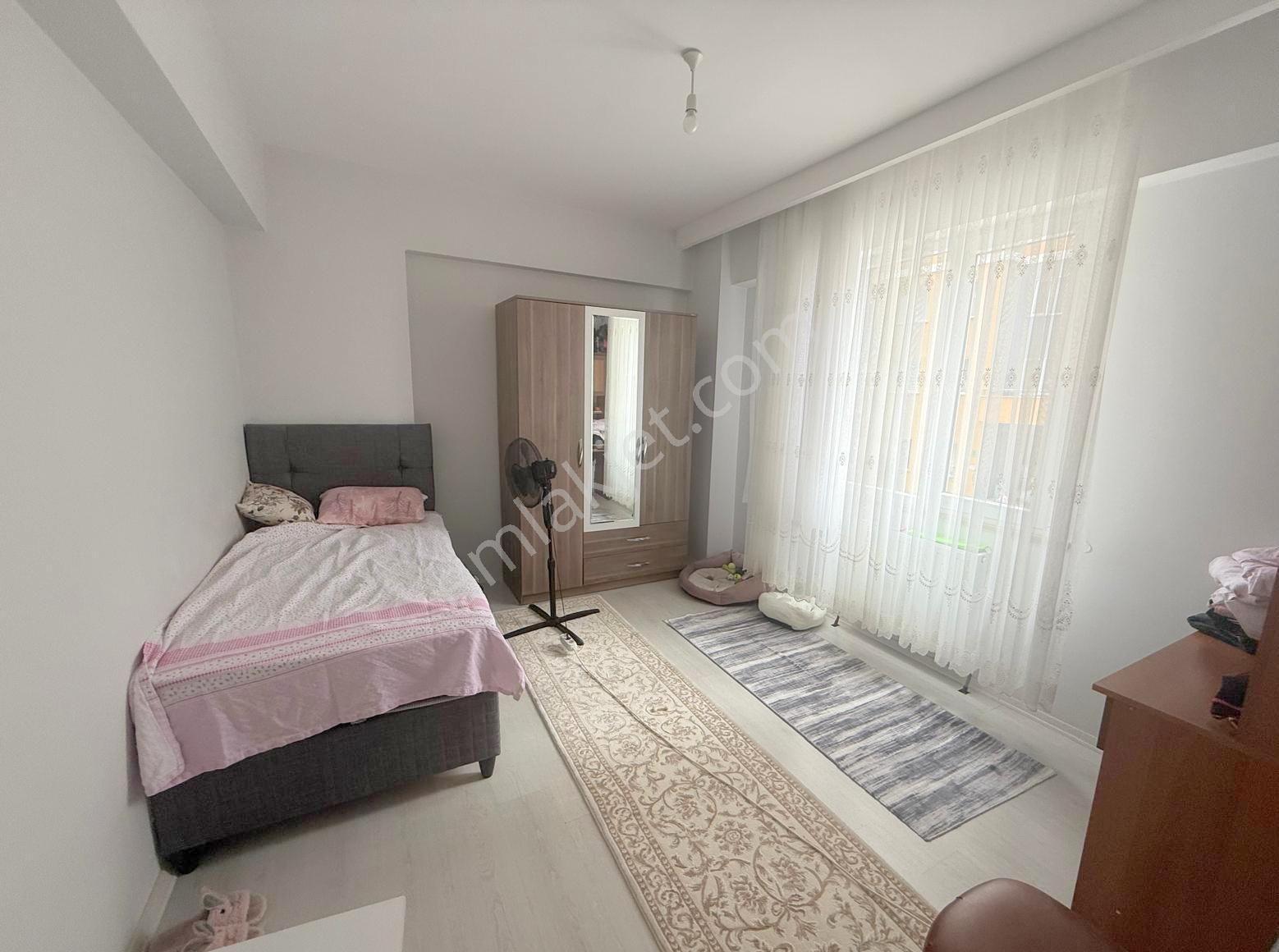 Mertcan'dan Güvenlikli Site İçi İskanlı Balkonlu Ara Kat 3+1 — fotoğraf 15