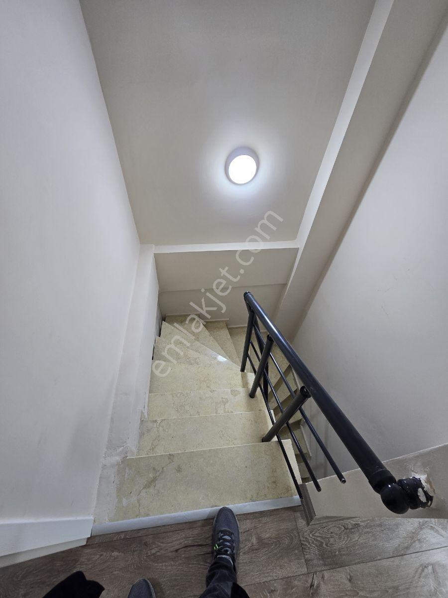 Çiğli Balatçık 2+1 Dubleks Daire Üni.bölgesinde — fotoğraf 7