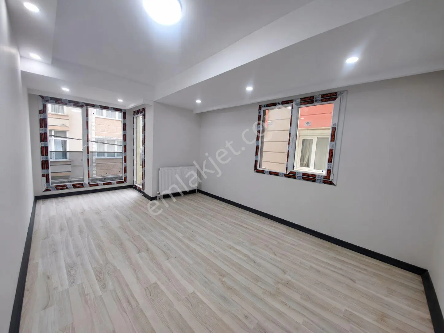 Gökay Emlaktan Çobançeşmede Sıfır 2+1 Daire 3.kat — fotoğraf 2