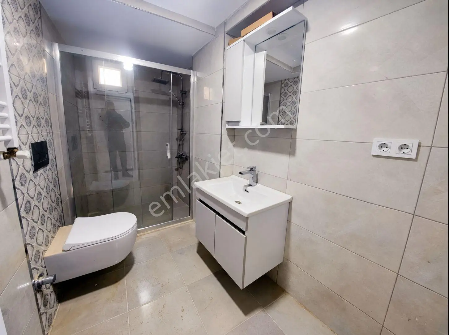 Gökay Emlaktan Çobançeşmede Sıfır 2+1 Daire 3.kat — fotoğraf 4
