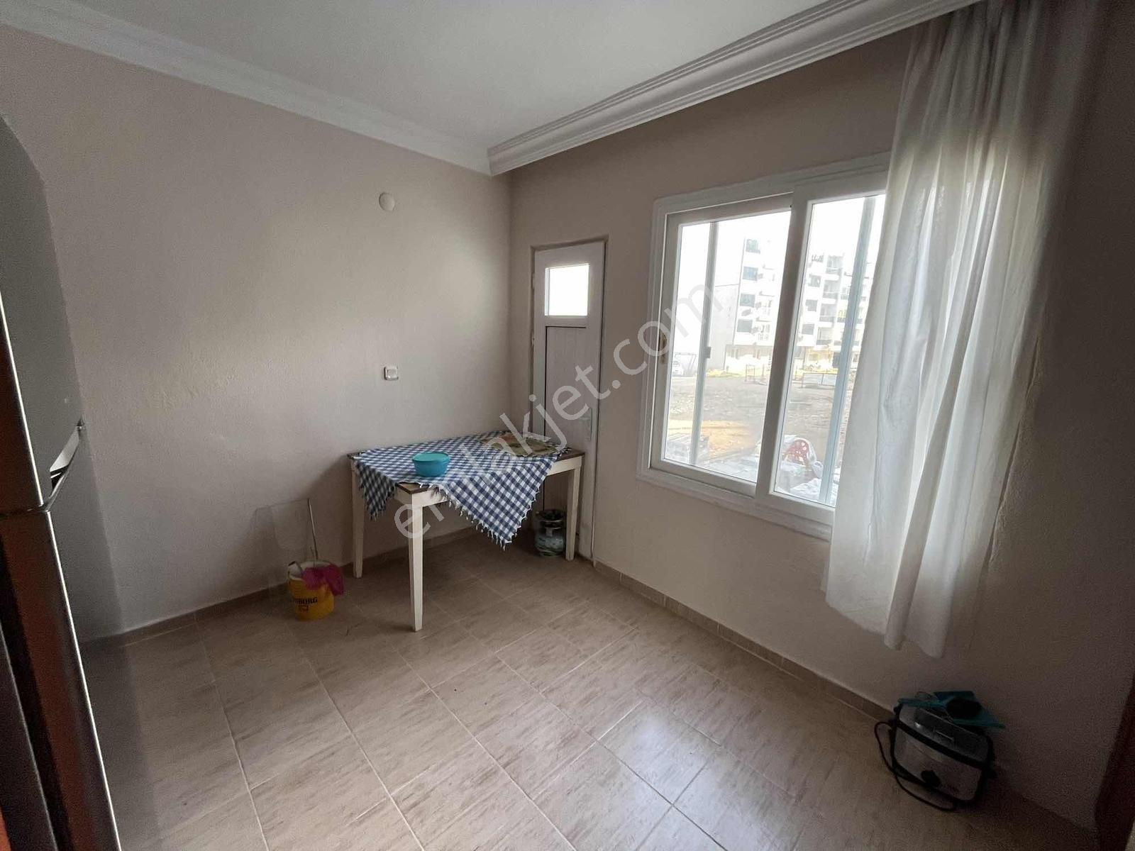 Lemas'ta Denize 200metre 2 Katlı Ev Ve Arsası !! — fotoğraf 22