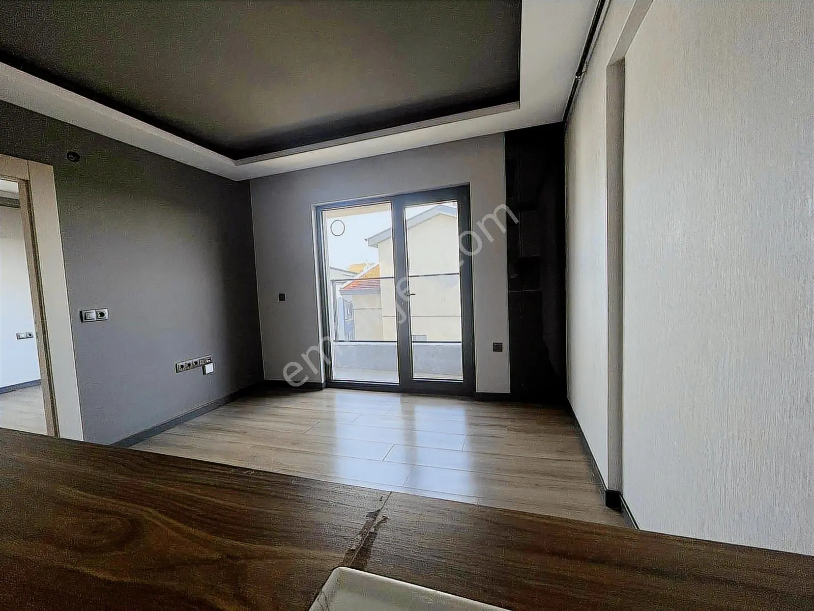 ''alaçatı'' Dan Taşpınarda Merkezi Konumlu Satılık 3+1 Daire — fotoğraf 9