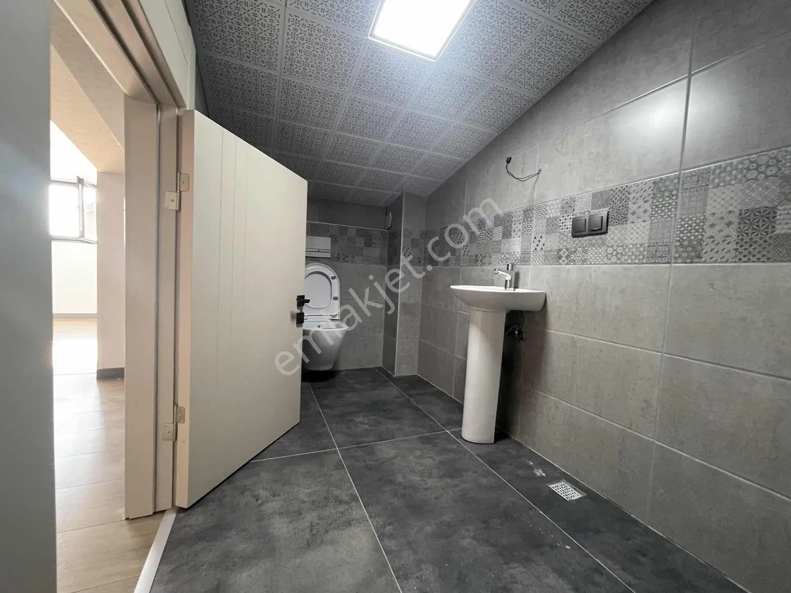 ''alaçatı'' Dan Taşpınarda Merkezi Konumlu Satılık 3+1 Daire — fotoğraf 31
