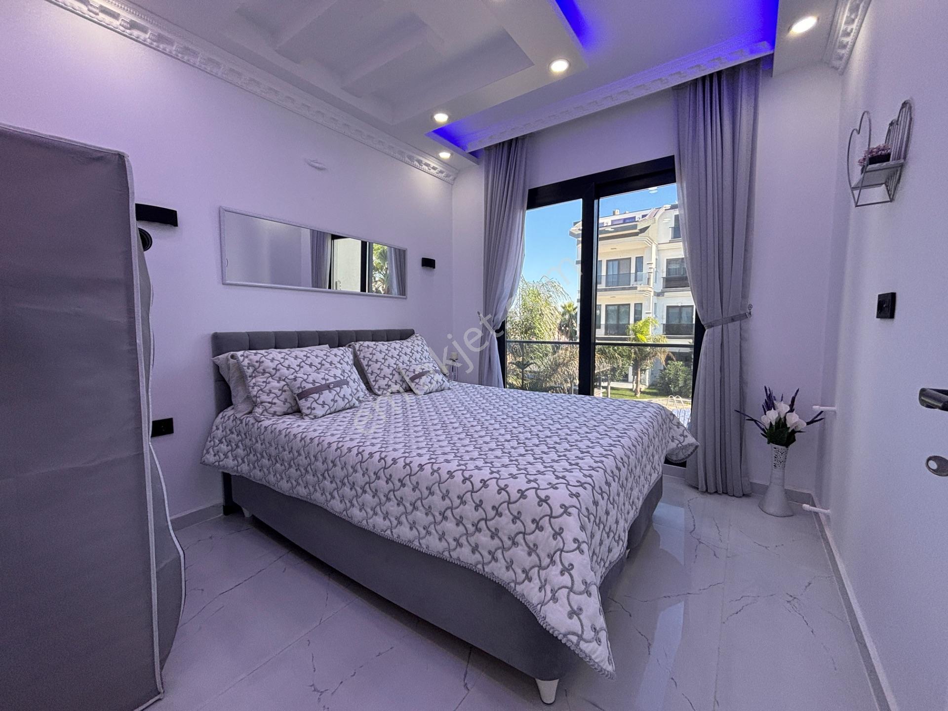 Didim Altınkum’da Denize Yürüme Mesafesinde, Havuzlu Sitede Full Eşyalı Lüks 2+1 Daire — fotoğraf 15