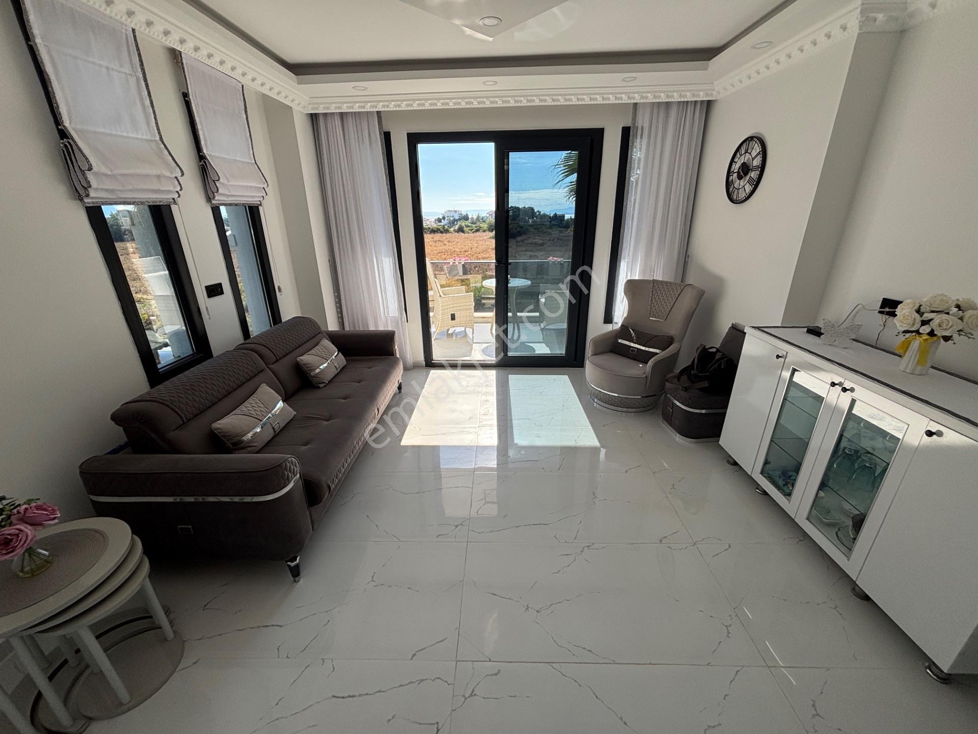 Didim Altınkum’da Denize Yürüme Mesafesinde, Havuzlu Sitede Full Eşyalı Lüks 2+1 Daire — fotoğraf 24