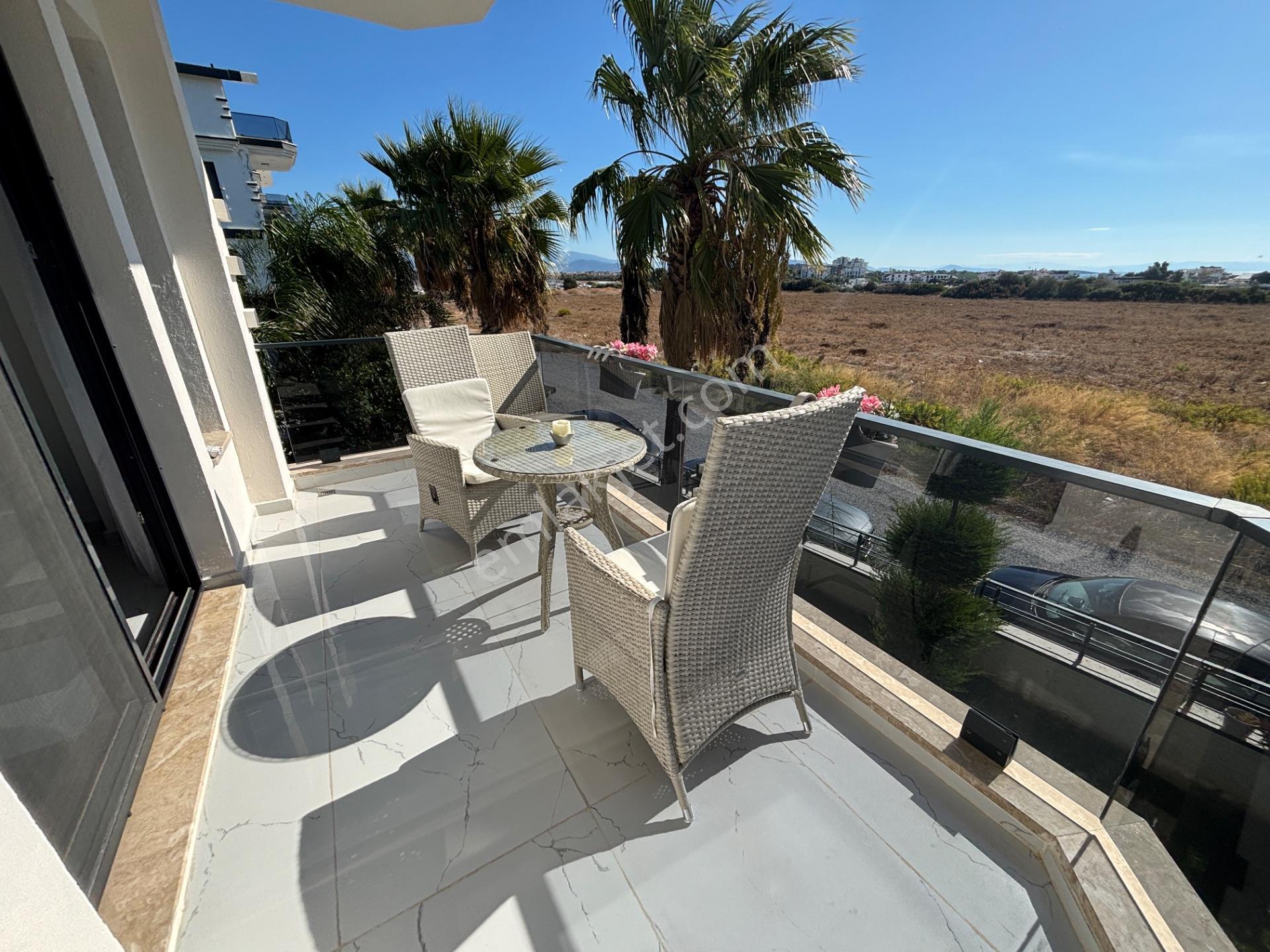 Didim Altınkum’da Denize Yürüme Mesafesinde, Havuzlu Sitede Full Eşyalı Lüks 2+1 Daire — fotoğraf 29