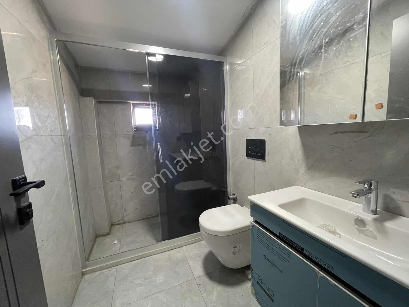 ''alaçatı''dan Lüx Yapılı Geniş Satılık 4+1 Daire — fotoğraf 26