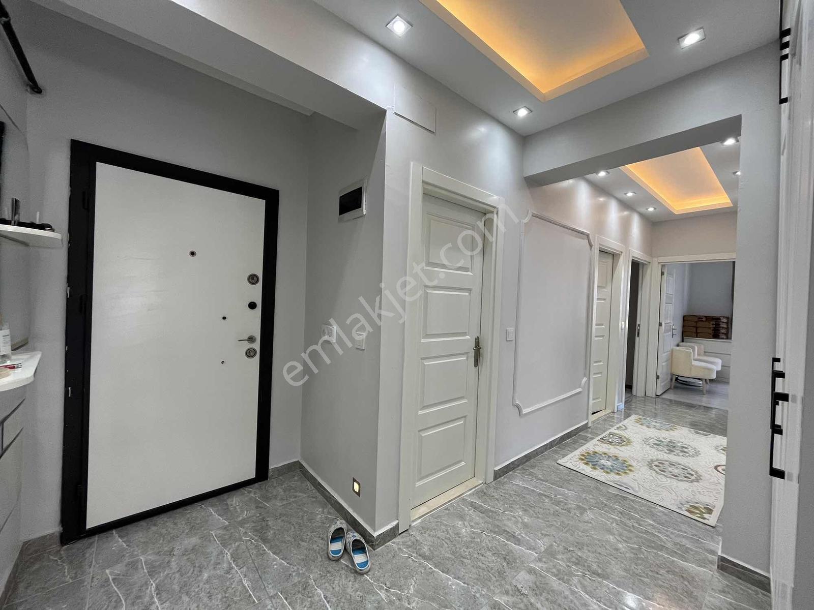 Yeni Rota'dan Tekerek Mah Satılık 3+1 Geniş Daire — fotoğraf 4
