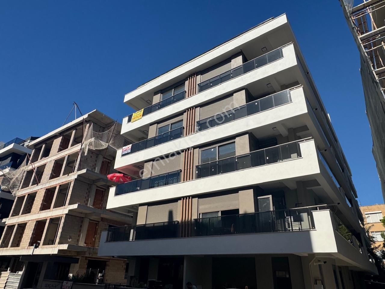 Işıklar Ana Caddeye Yakın Satılık 3+1 Daire