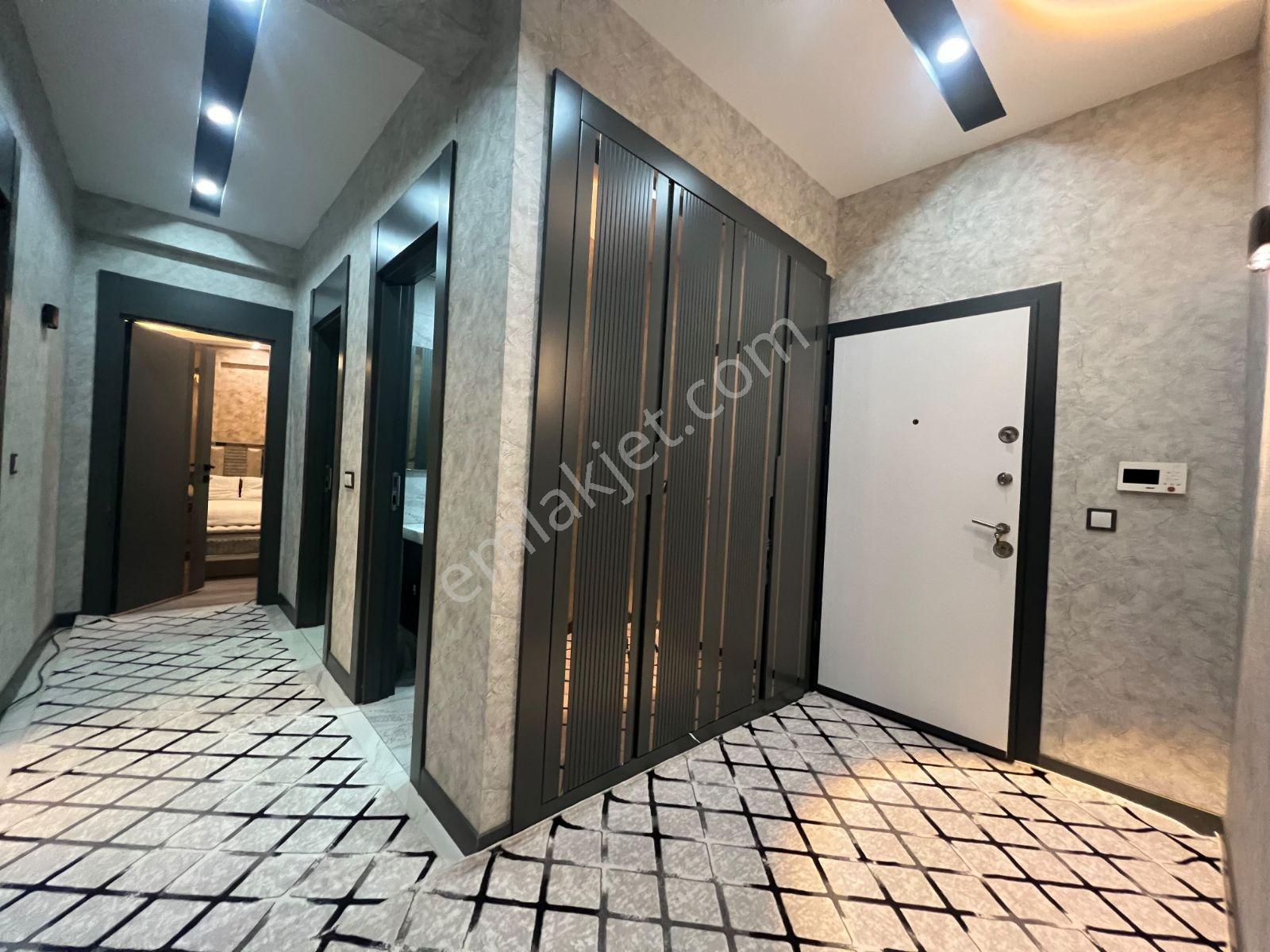 Merkezi Konumda Acil Satılık 3+3 Dublex — fotoğraf 6