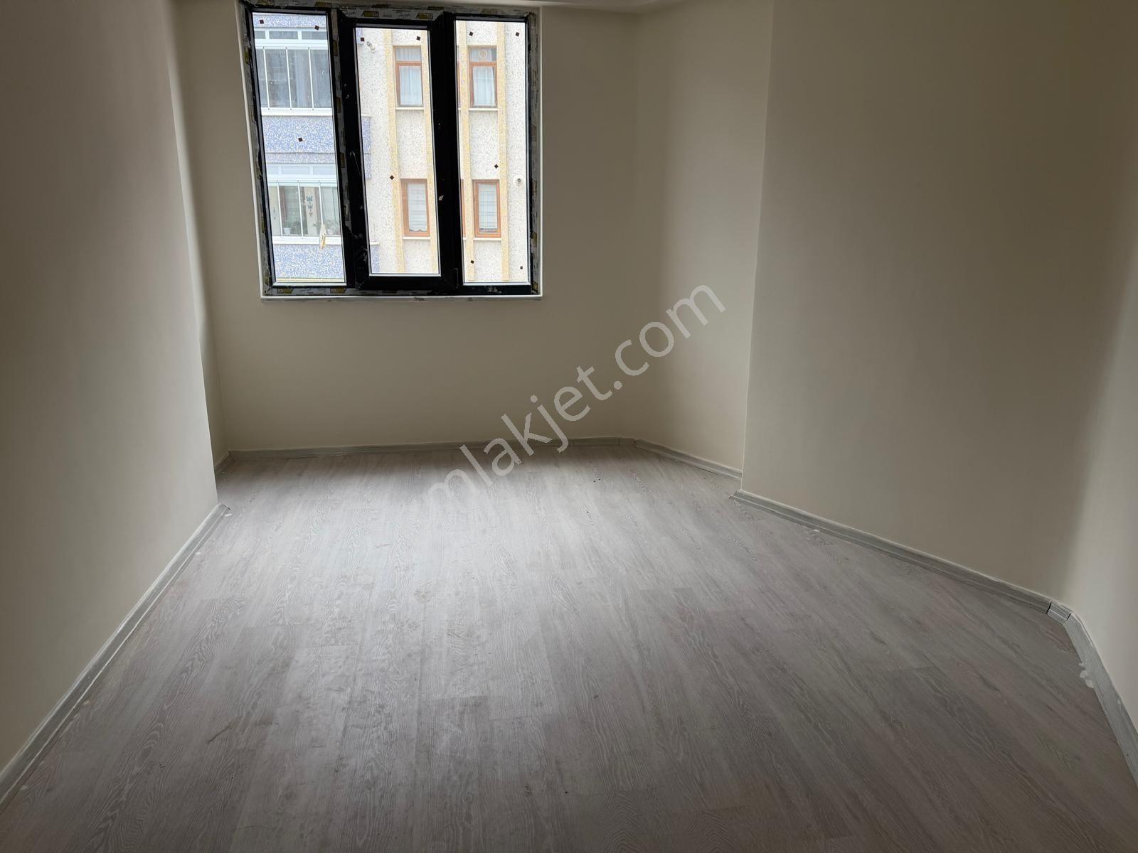 Niksar Prestij Grup Emlaktan Eski Hastane Bölgesinde Uygun Fiyata Satılılk 2+1 Daire — fotoğraf 4