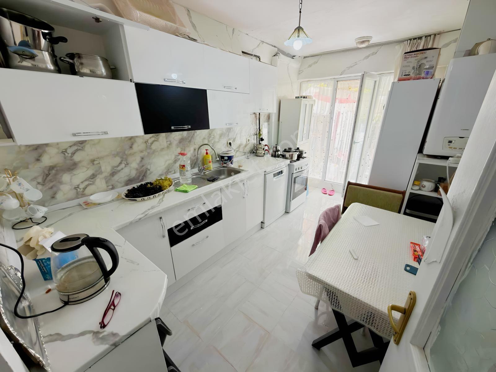 Selçuklu Caddesinde Masrafsız Giriş Kat 3+1 — fotoğraf 5