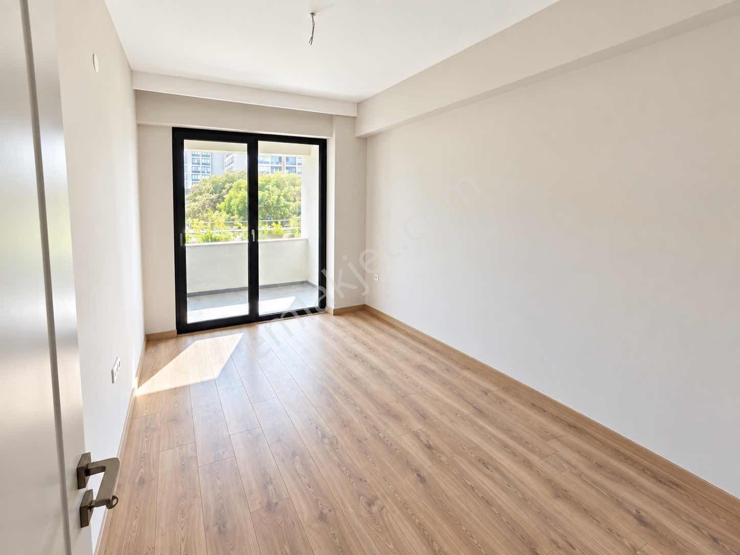 Rw Land Gayrimenkul Karya 23 Nisan Bahçe Kulanımı 3+1 150m2 — fotoğraf 13