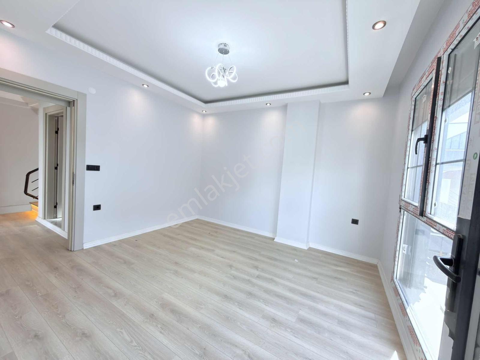 Kartallar'dan Deniz Tarafı Havuzlu Müstakil Villa. Fiyat Düştü!! — fotoğraf 28