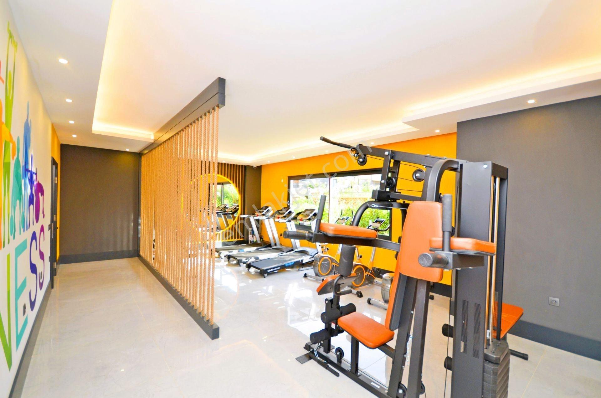 Alanya Oba’da Full Sosyal Aktiviteli Sitede 2+1 Lüks Penthouse — fotoğraf 3