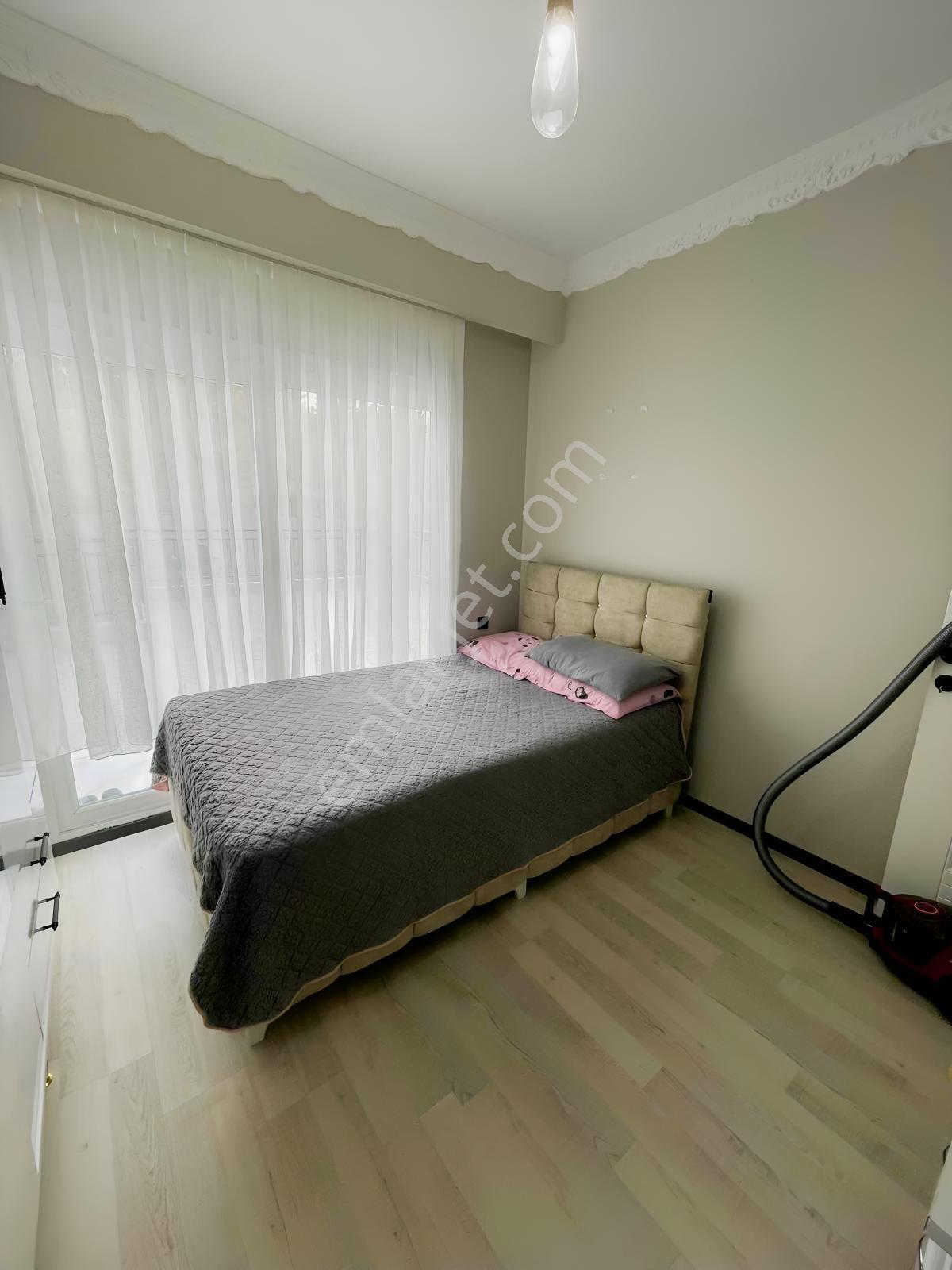 Caddeye~yakın~teraslı~1+1~full~eşyalı~yüksek~kredili~az~katlı~ — fotoğraf 14