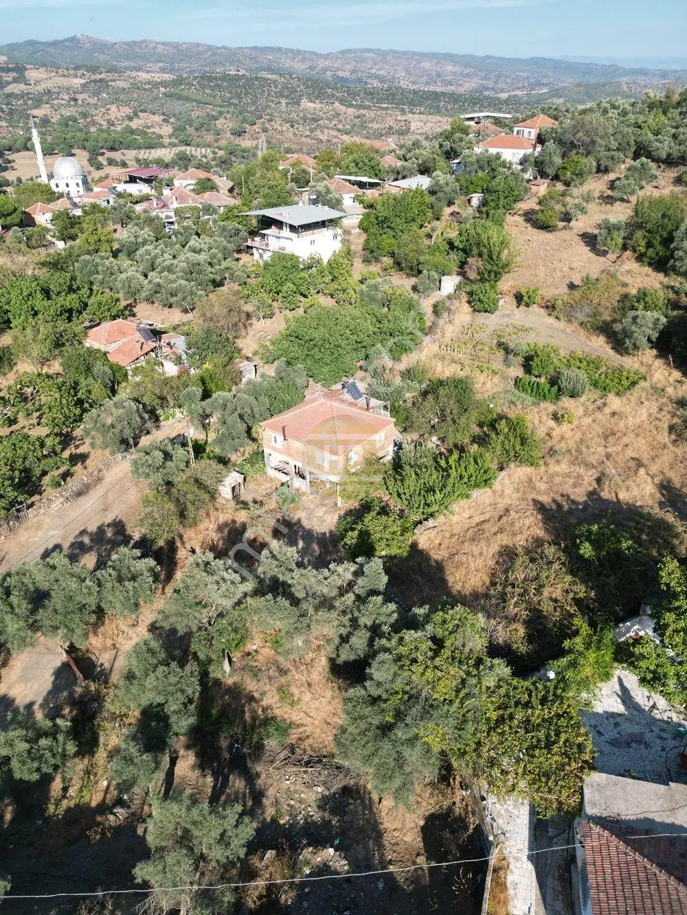 Hb'den Satılık Bahçe, Köy Yerleşimi İçinde 650 M² — fotoğraf 5