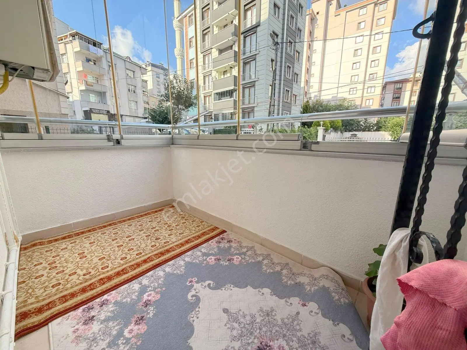 Mertcan'dan Cadde 2dk Metro 9dk İskanlı Balkonlu 3+1 Daire — fotoğraf 5