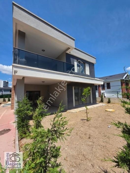 Biens Ten Tam Faturalı Sınırsız Kredili Site İçi Köşe 4+1 Villa