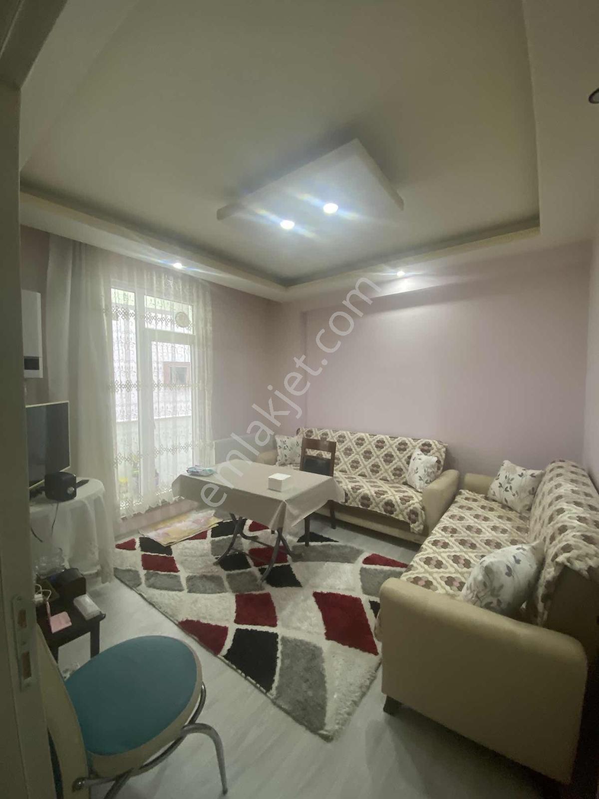 Şehitler Mah Servis Güzargahında. Eşyalı Kiracılı Satılık 1+1 — fotoğraf 7