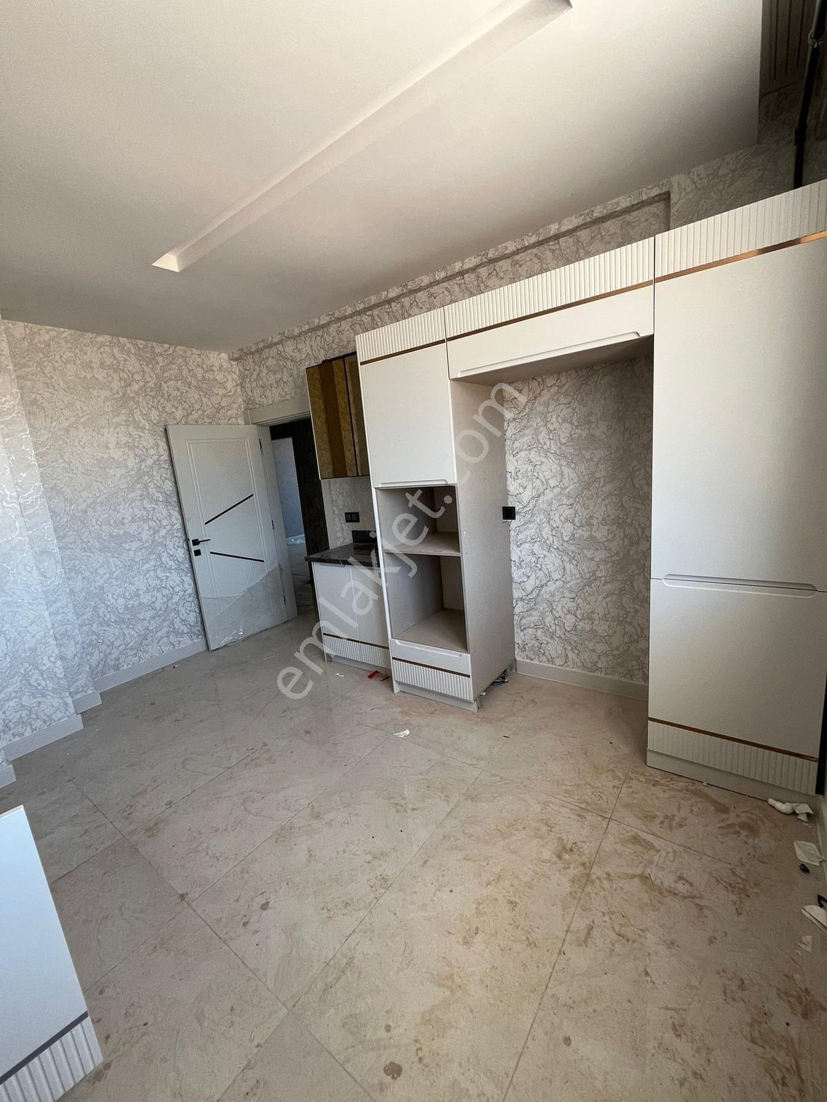 Göktürk Mh. Satılık 2+1 Yüksek Giriş Kat Daire — fotoğraf 6