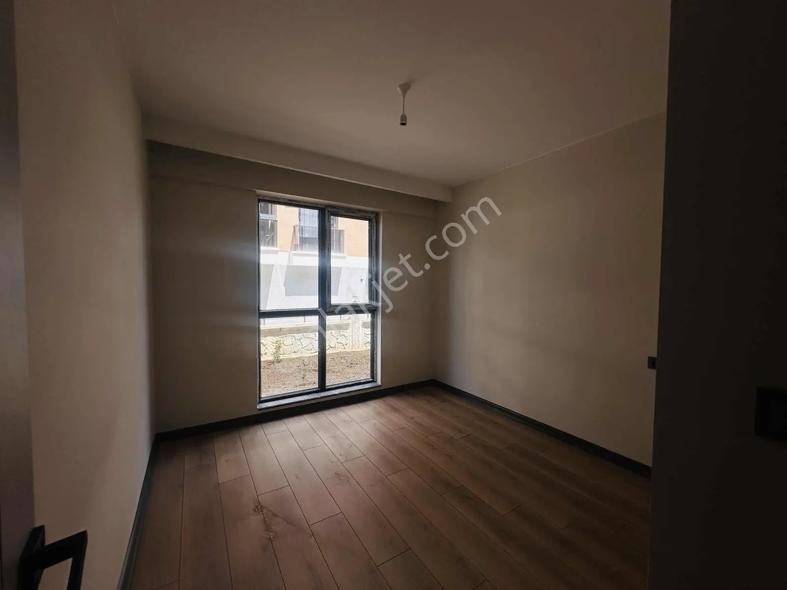 Alaçatıdan Taşpınarda Sıfır Binada Kaliteli İşçilik 2+1 — fotoğraf 16