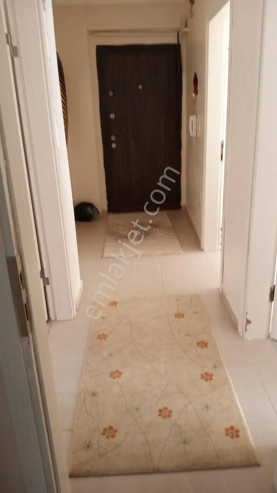 Altınovada 2+1 Kiracılı, Yatırımlık 90 M² Daire — fotoğraf 3
