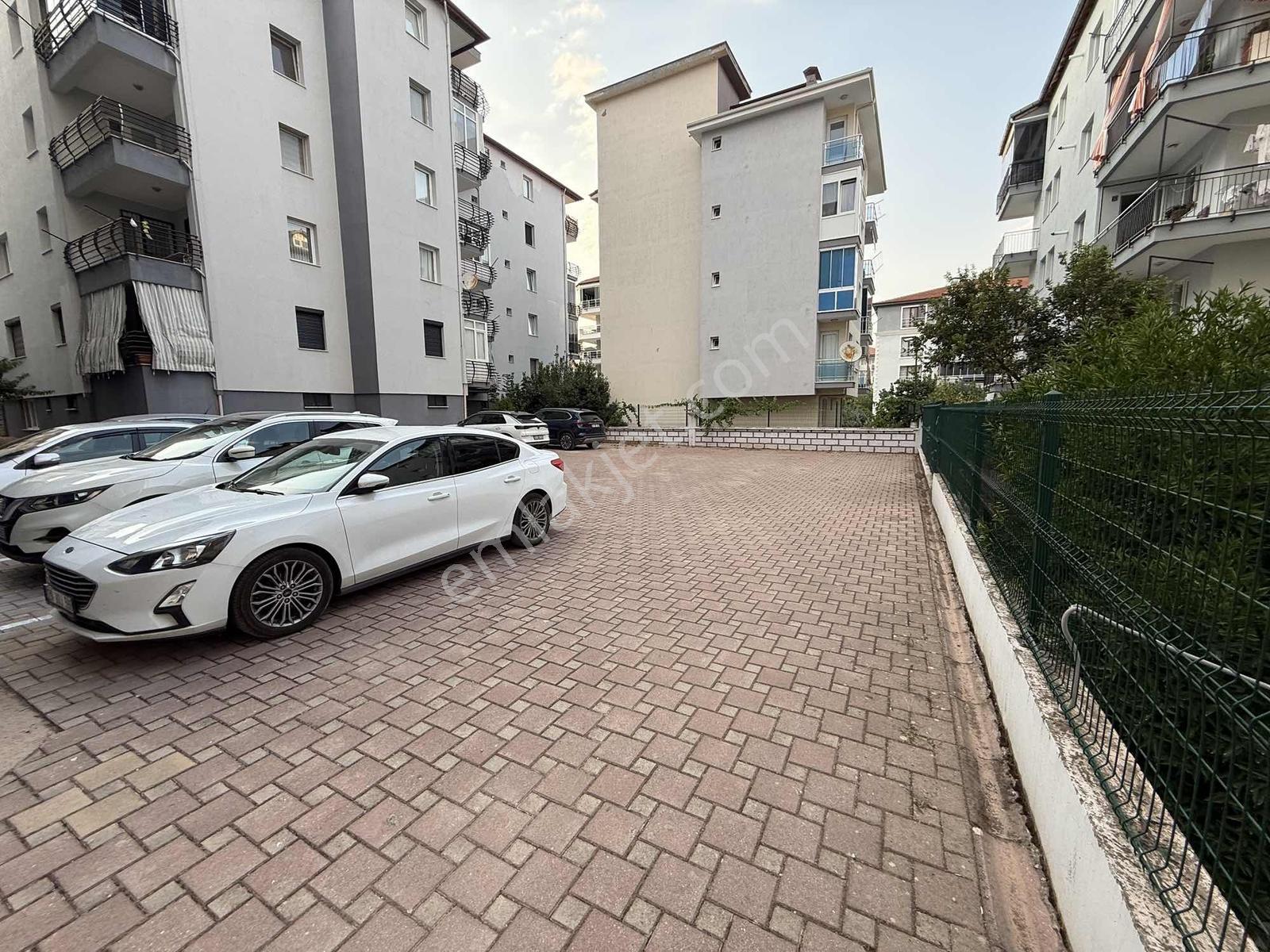 Şehzade Gayrimenkul'den Adalet Mah. Satılık 3+1 Geniş Daire — fotoğraf 34