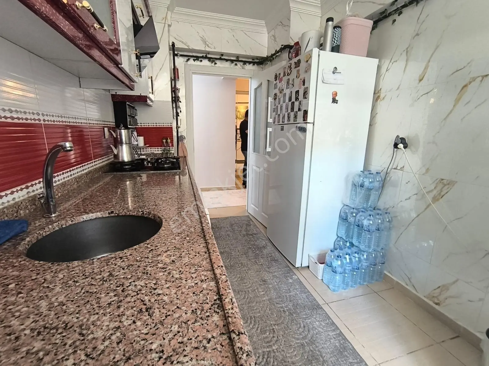 Babür Cd Yakını Ful Yapılı Kendine Ait Bahçeli 2+1 Satılık Daire — fotoğraf 5