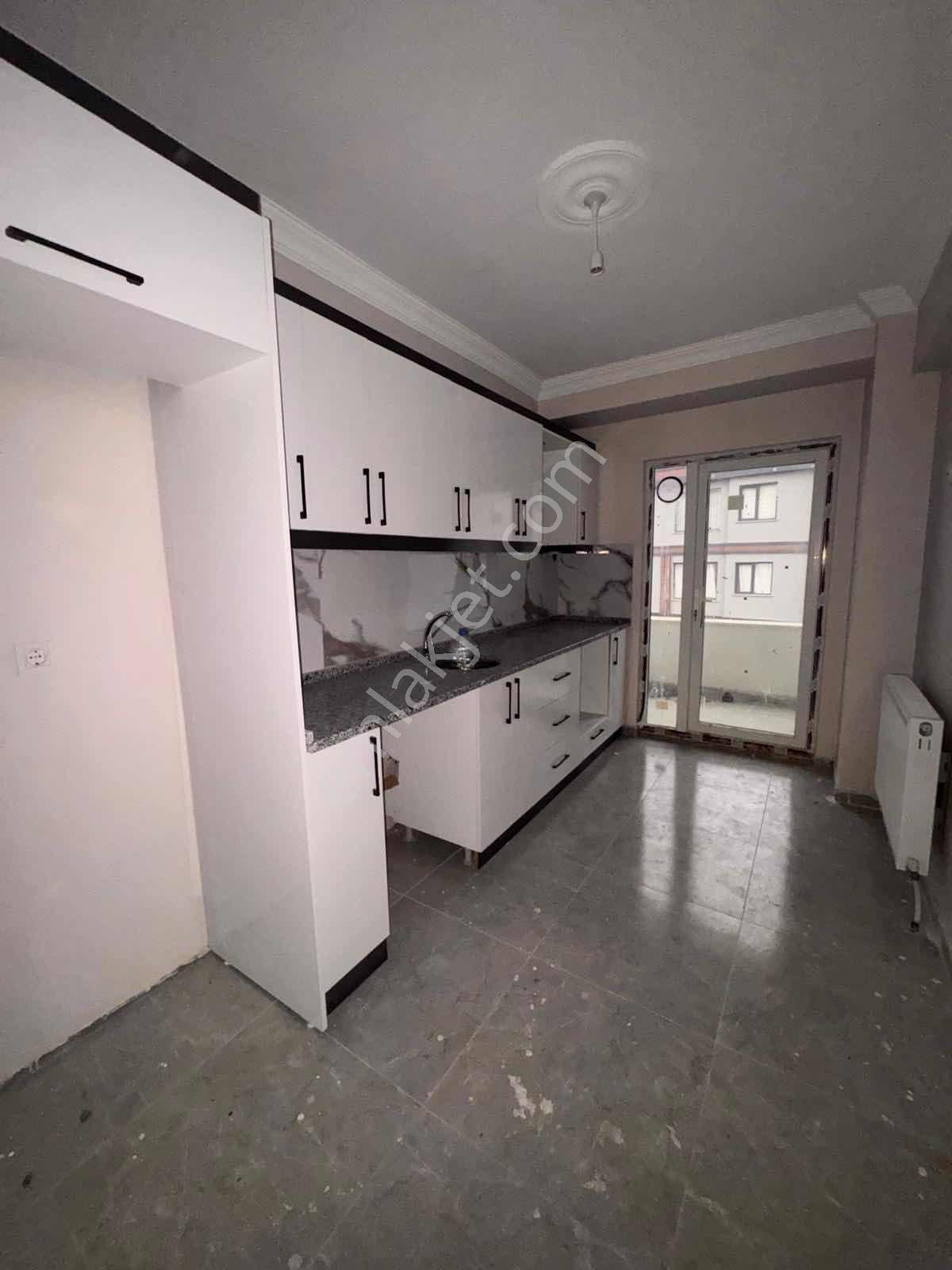 Çerkezköy Kızılpınarda Merkezi Konumda Satılık 2+1 Daire — fotoğraf 5