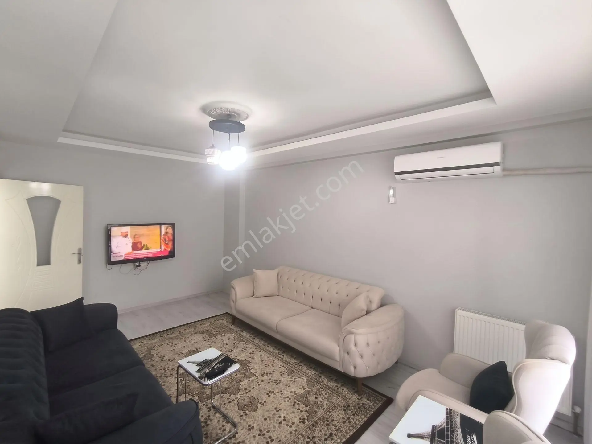 Adıyaman Yeşilyurtta Malatya Caddesi Üzeri Satılık 3+1 Daire