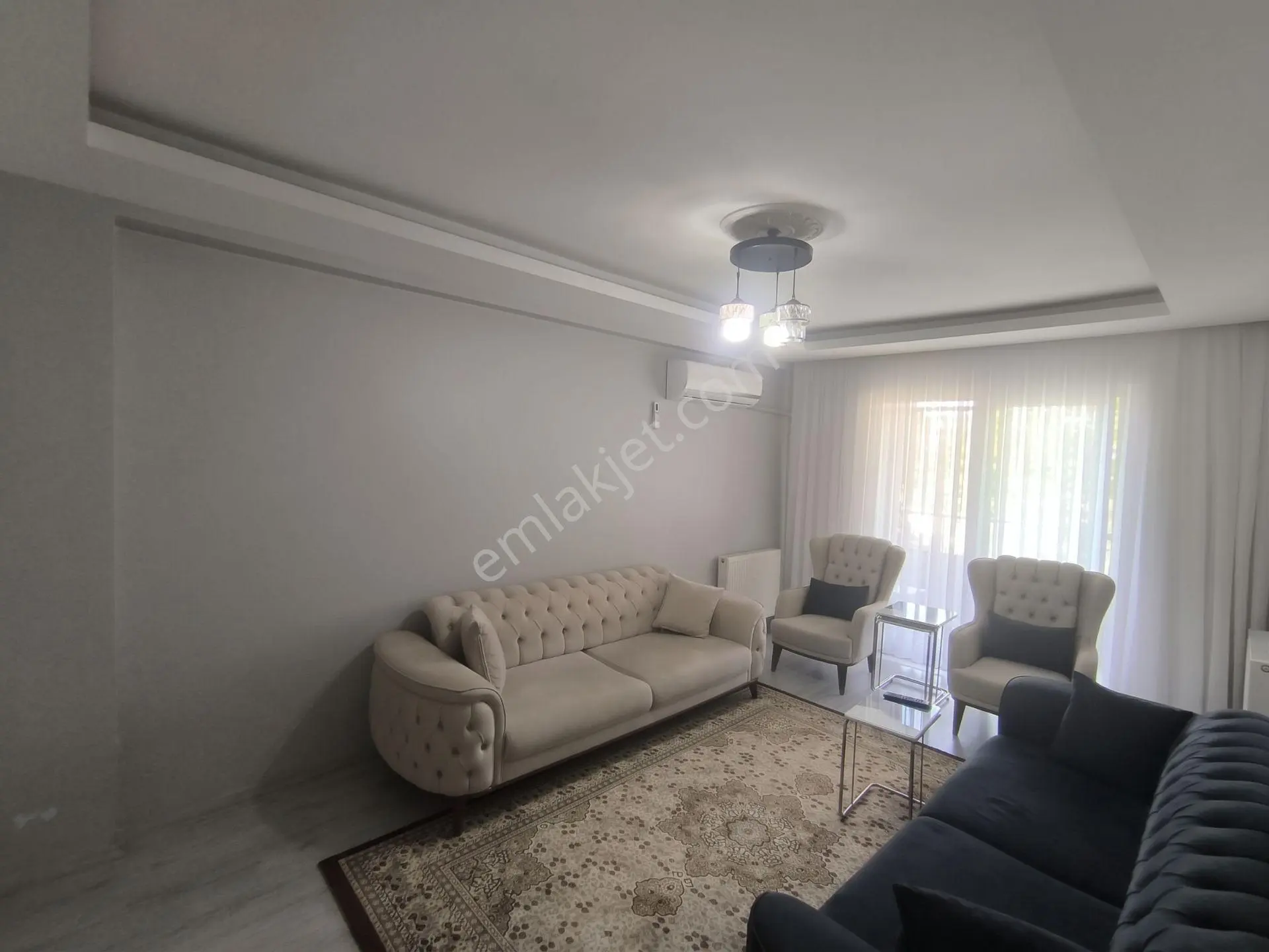 Adıyaman Yeşilyurtta Malatya Caddesi Üzeri Satılık 3+1 Daire — fotoğraf 4