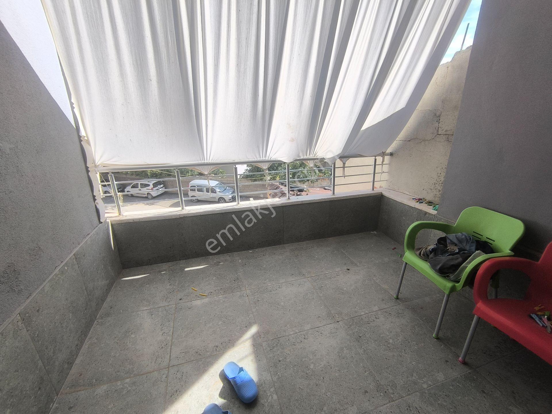 Adıyaman Yeşilyurtta Malatya Caddesi Üzeri Satılık 3+1 Daire — fotoğraf 12