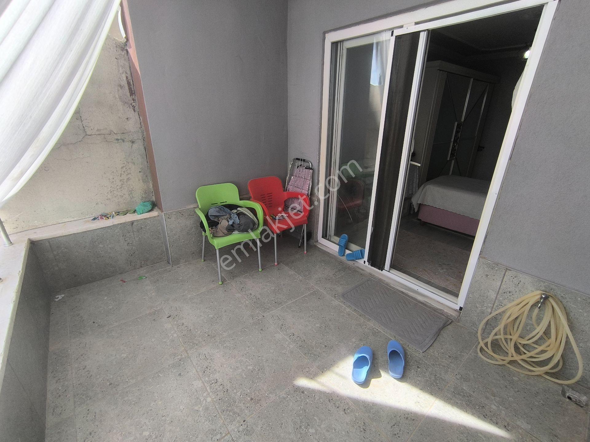 Adıyaman Yeşilyurtta Malatya Caddesi Üzeri Satılık 3+1 Daire — fotoğraf 13