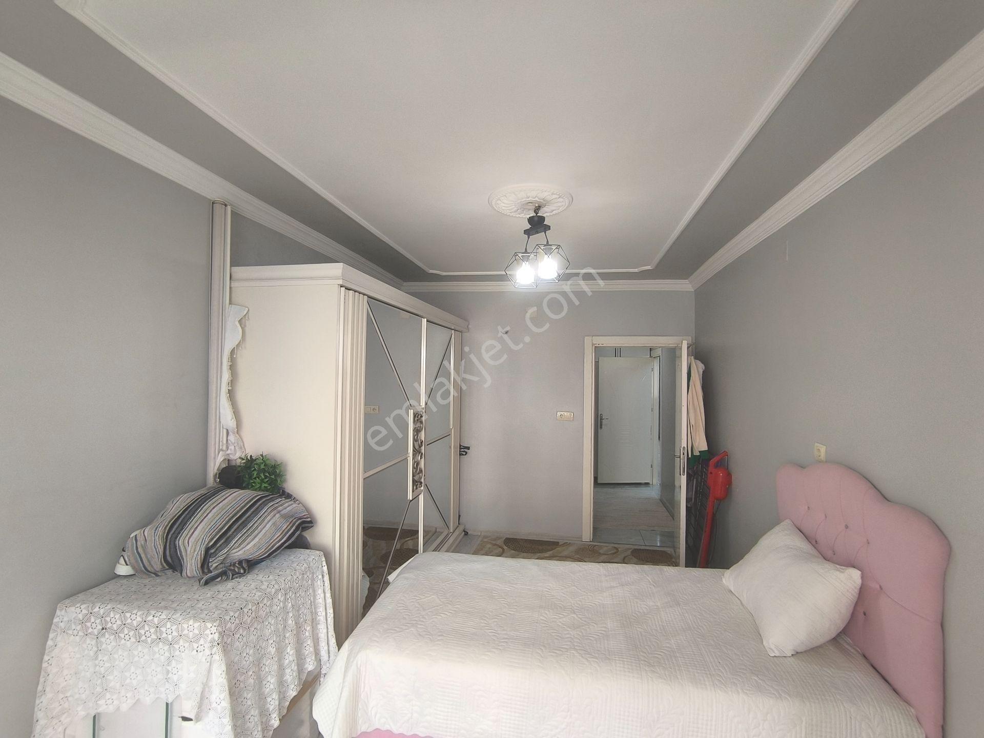 Adıyaman Yeşilyurtta Malatya Caddesi Üzeri Satılık 3+1 Daire — fotoğraf 14