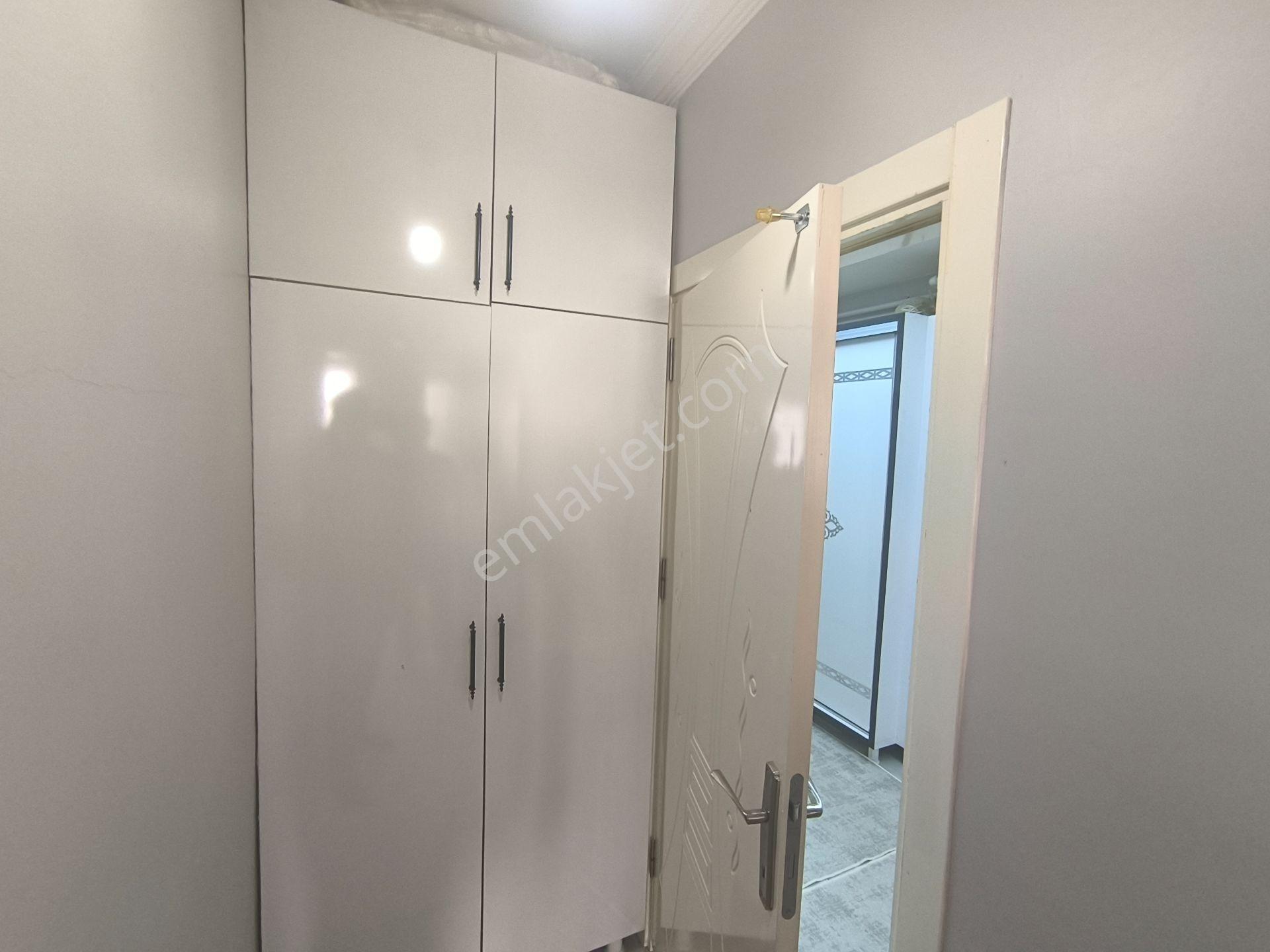 Adıyaman Yeşilyurtta Malatya Caddesi Üzeri Satılık 3+1 Daire — fotoğraf 15